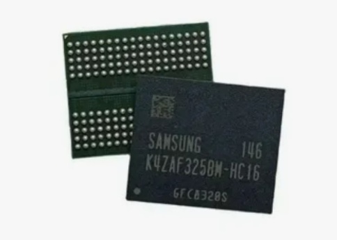 Видеопамять Samsung GDDR6 K4ZAF325BM-HC16 2Gb  фото 1